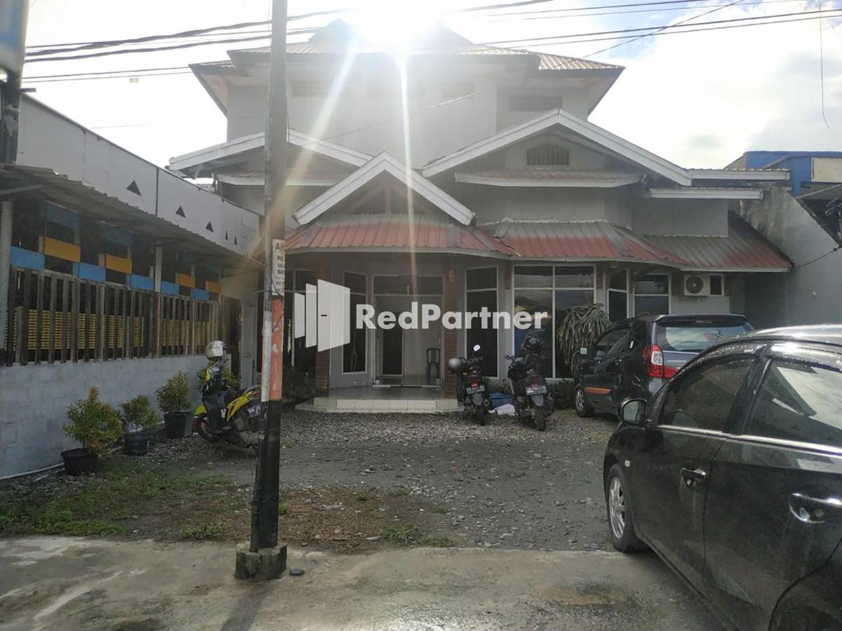 Hotel Samrat Palu Extérieur photo